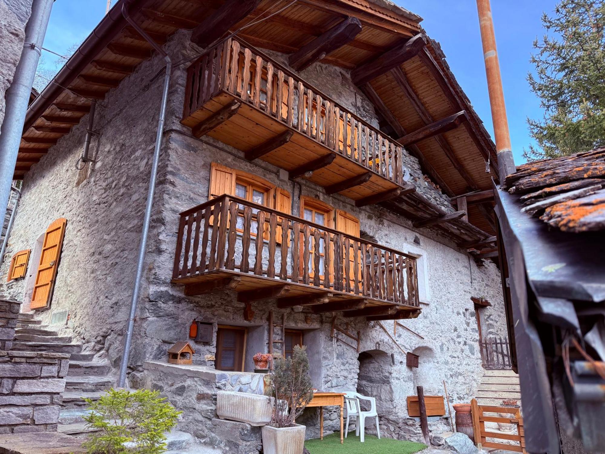 Casa Vacanze Nora Chamois Extérieur photo